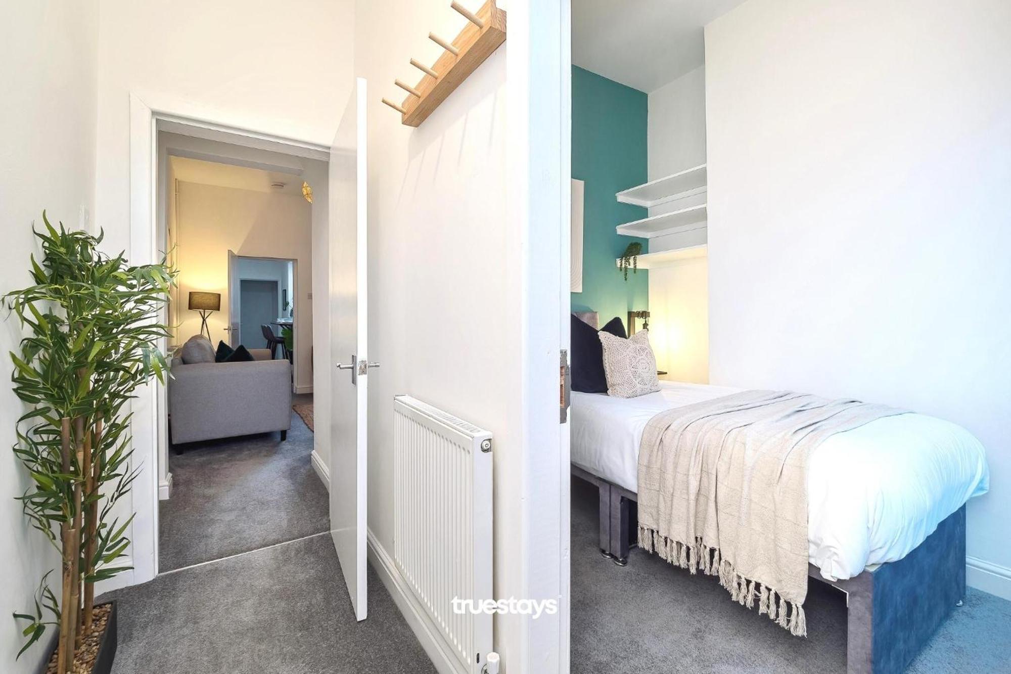 Penkhull House By Truestays - 4 Bedroom House In Stoke-On-Trent Bagian luar foto
